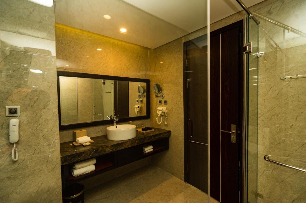 Eagle Hotel Dai Tiet Kültér fotó